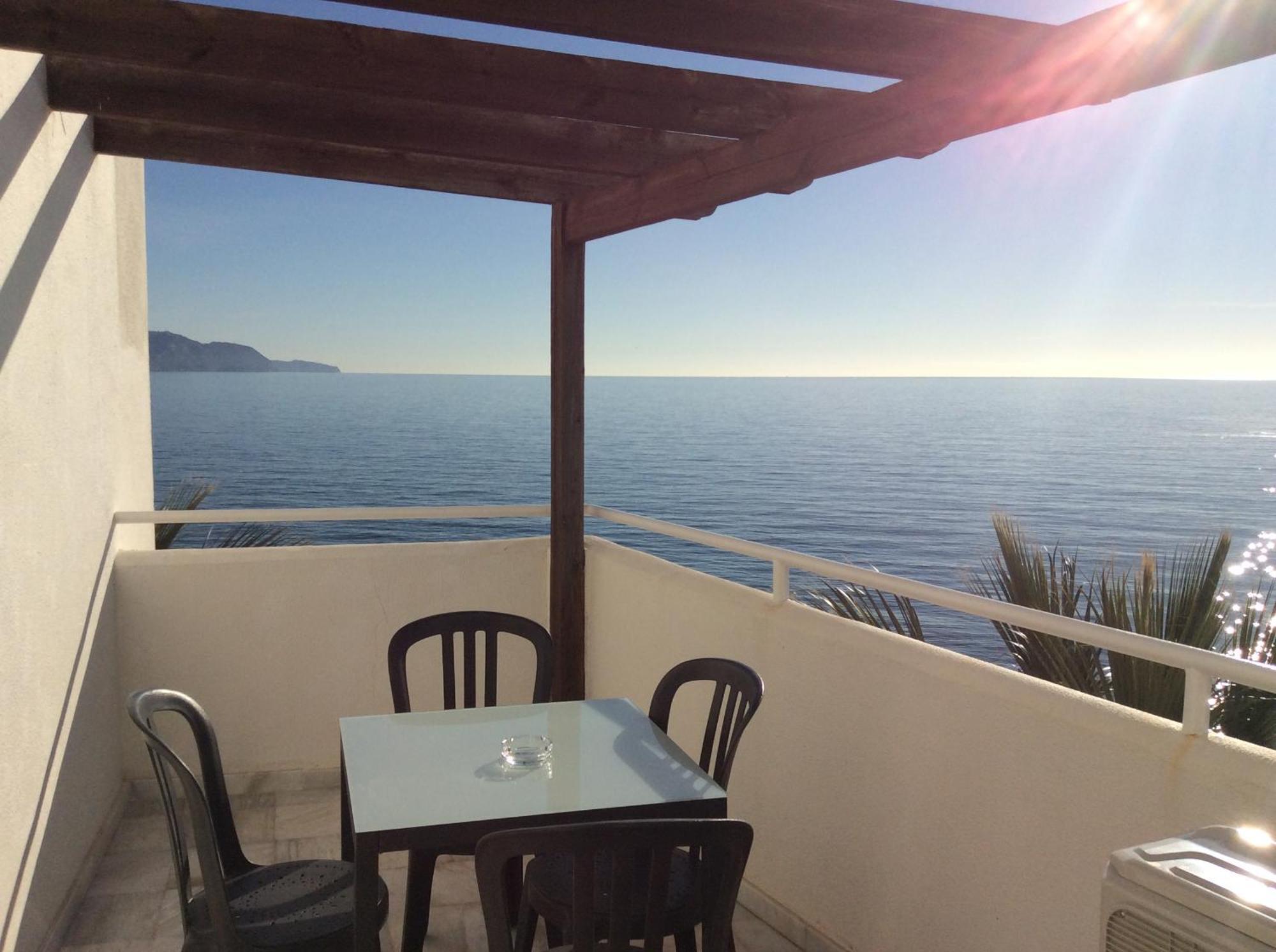 Appartamento Fuentes De Nerja Esterno foto